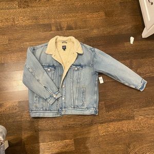 Sherpa/fleece lined gap Jean jacket